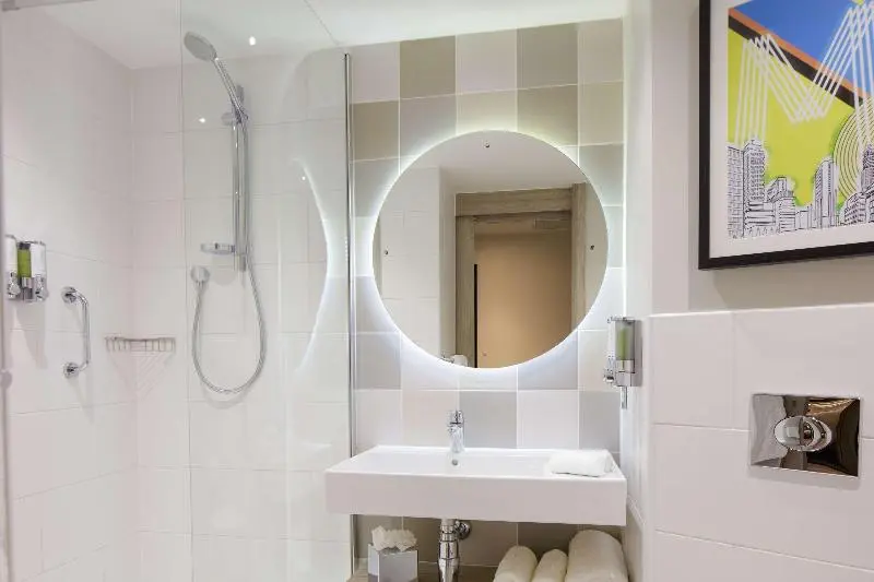 اتاق استاندارد, Hampton By Hilton Manchester Northern Quarter