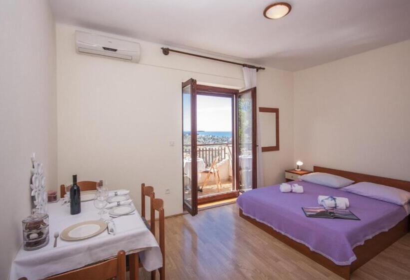 带1个卧室的公寓, Apartments & Rooms Mikelin