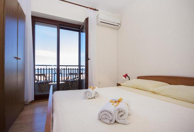 带1个卧室的公寓, Apartments & Rooms Mikelin