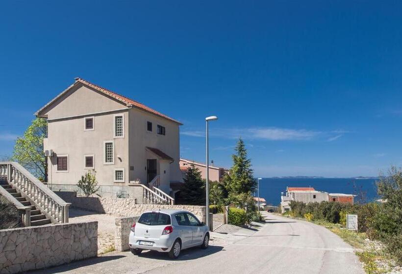 带1个卧室的公寓, Apartments & Rooms Mikelin