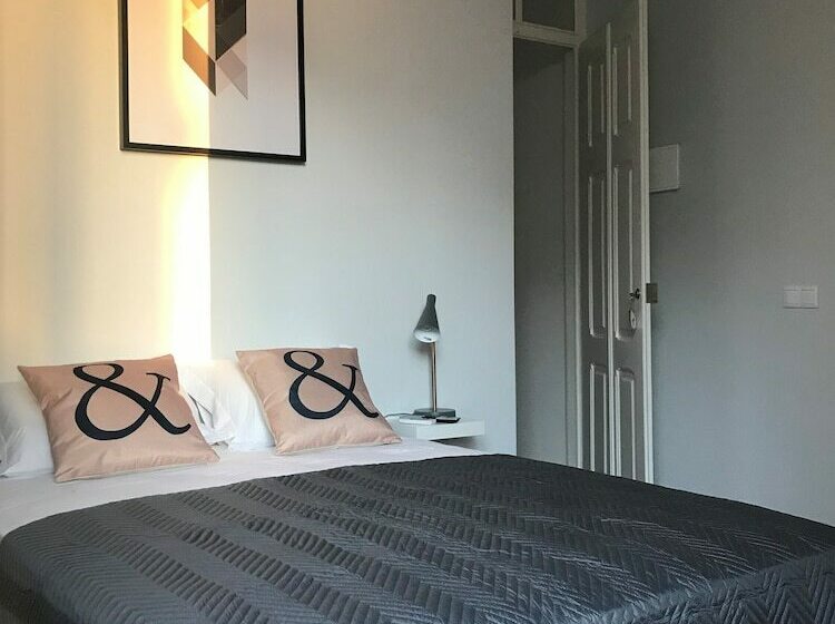 اتاق استاندارد, Baron Faro Guest House