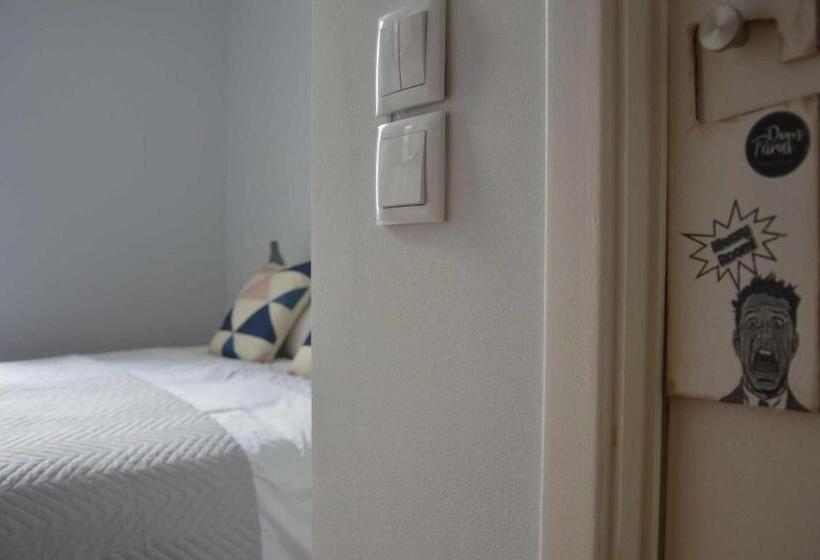 اتاق استاندارد, Baron Faro Guest House