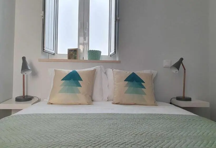 اتاق استاندارد سه نفره, Baron Faro   Guest House