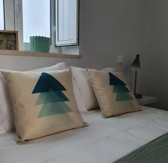 اتاق استاندارد سه نفره, Baron Faro   Guest House