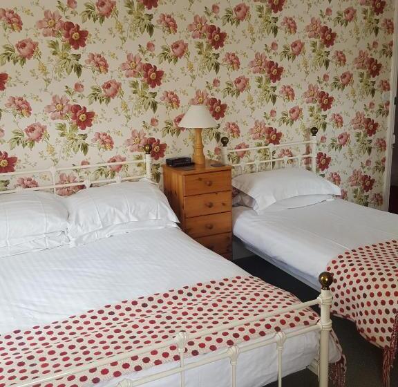 ファミリールーム, Dorchester House