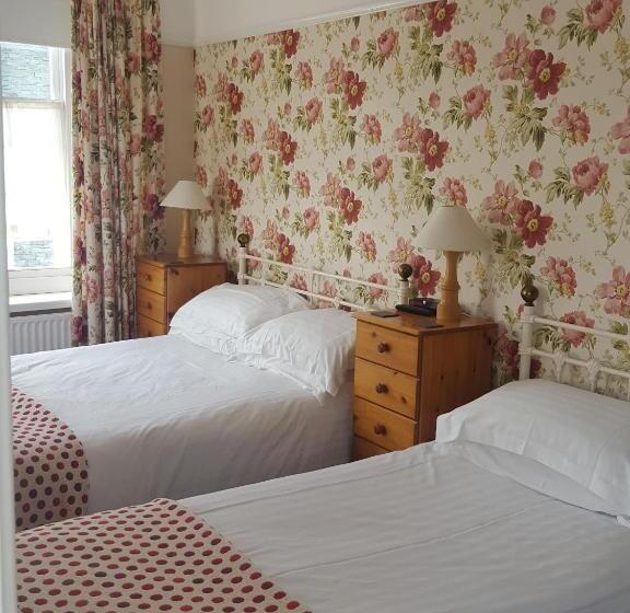 ファミリールーム, Dorchester House