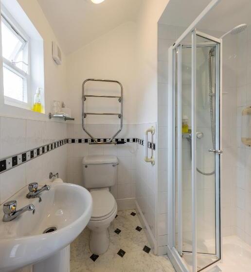 スタンダードルーム, Dorchester House