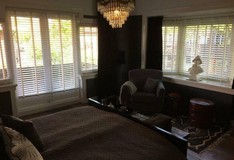 Стандартный Номер Кровать Кинг, Florentino