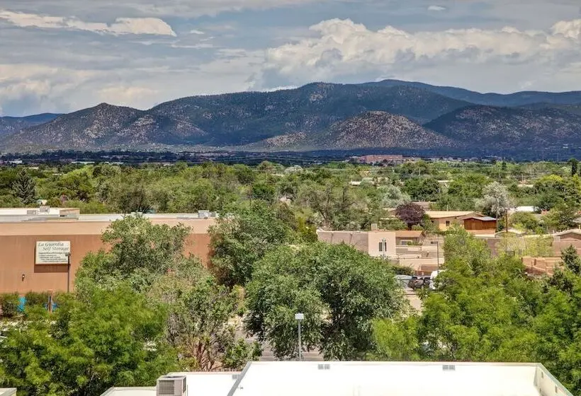 Standard-studio Parivuode, Hampton Inn Santa Fe South