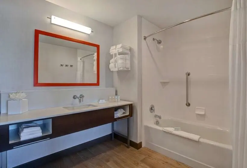 Standard-huone 2 Parivuodetta, Hampton Inn Santa Fe South