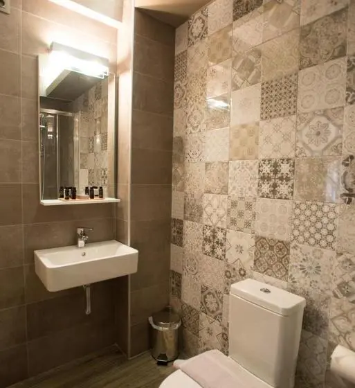 استودیوی لوکس, Villa Vilielmini