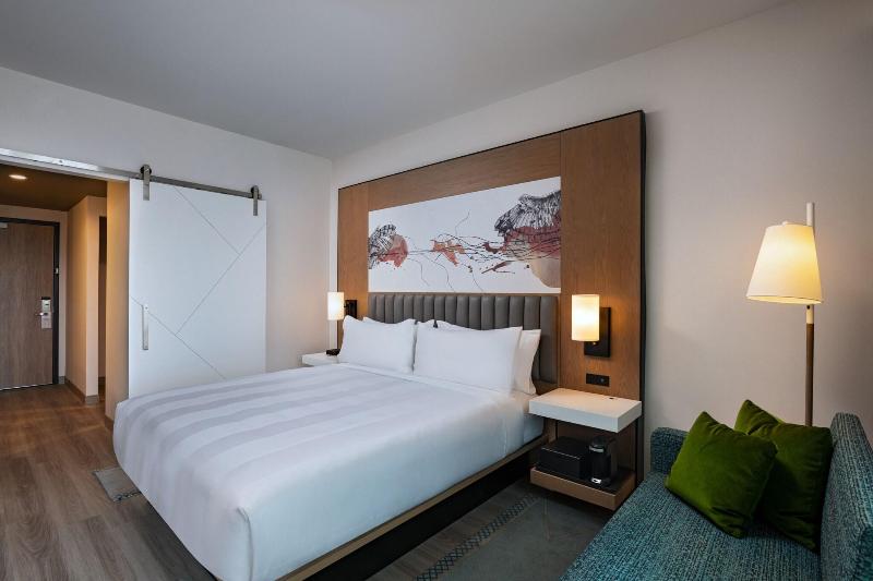 스탠다드 룸 킹사이즈 침대, Austin Marriott Downtown