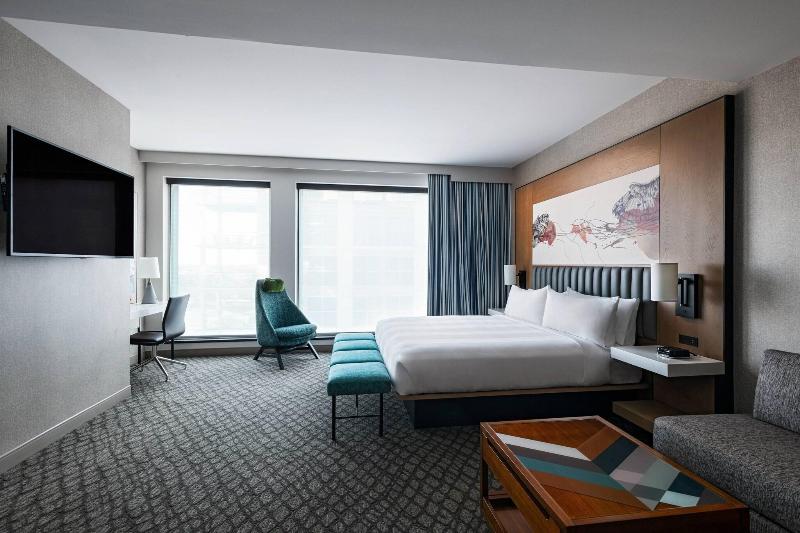 스탠다드 룸 킹사이즈 침대, Austin Marriott Downtown