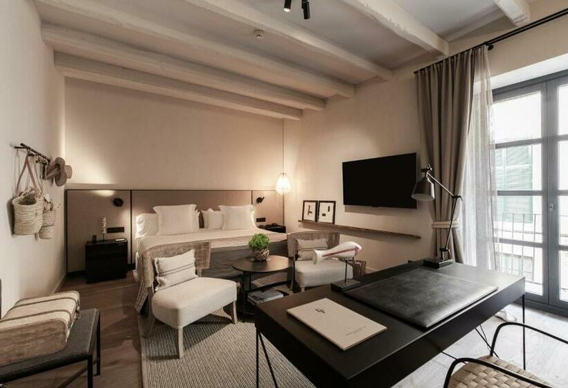 Номер Deluxe, Can Ferrereta