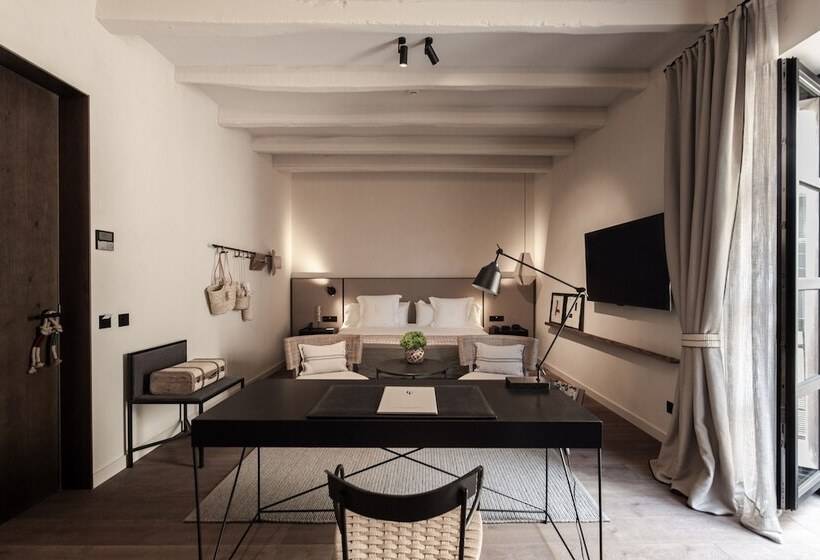 اتاق لوکس, Can Ferrereta