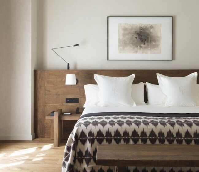 سوییت با استخر, Can Ferrereta