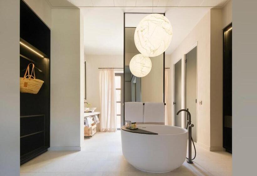 سوییت با استخر, Can Ferrereta