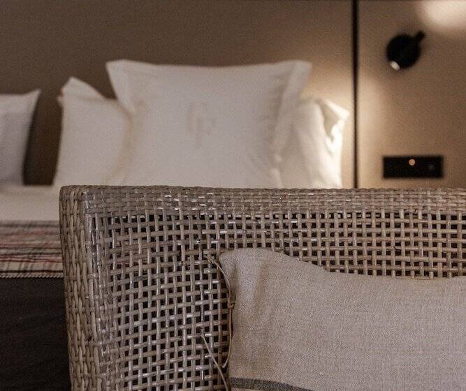 اتاق لوکس, Can Ferrereta