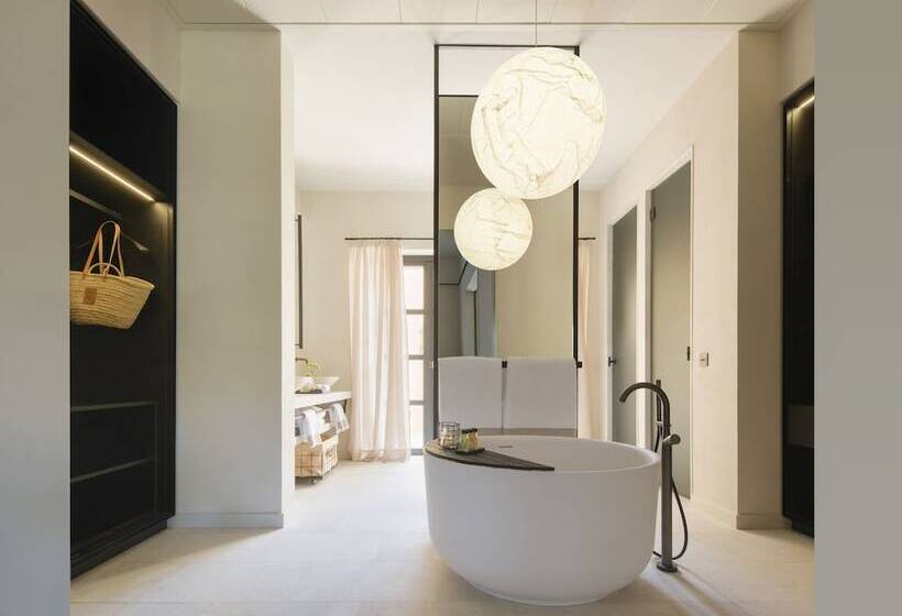 سوییت با استخر, Can Ferrereta