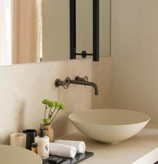 سوییت با استخر, Can Ferrereta