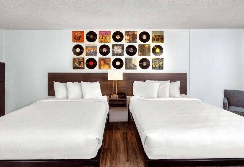 اتاق استاندارد با 2 تخت دوبل, Hillside Crossing Nashville A Ramada By Wyndham