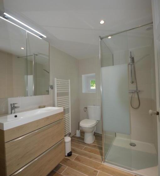 בית, 2 חדרי שינה, J&g House