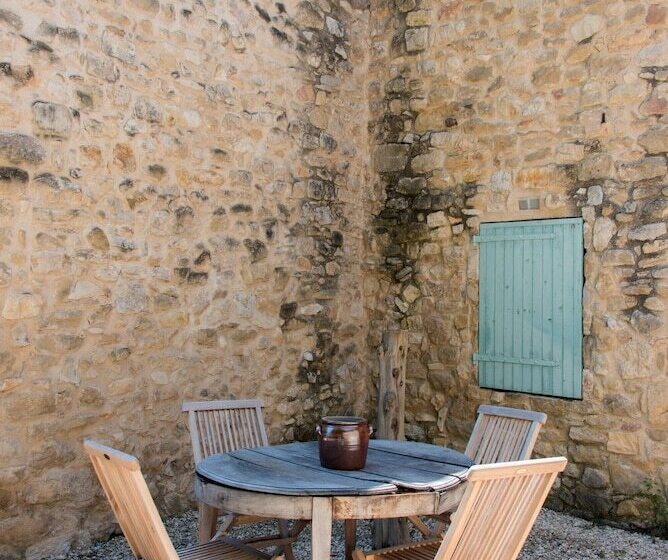 패밀리 스위트, La Belugue