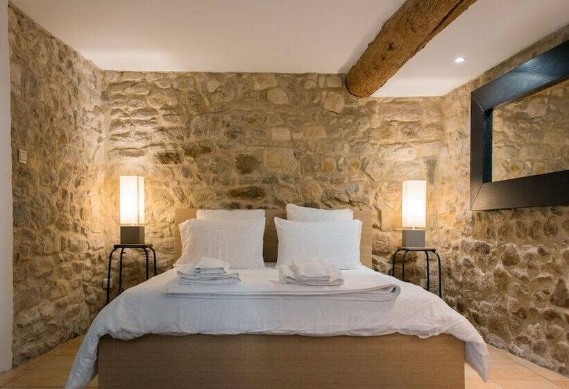 패밀리 스위트, La Belugue