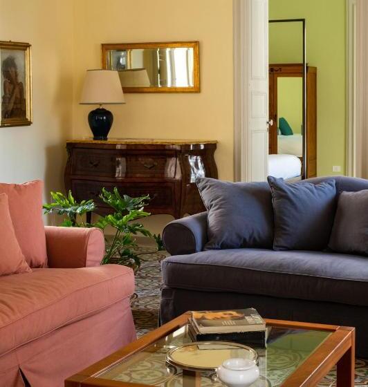 חדר דלוקס לשלושה, Palazzo Garzia   Dimora Storica