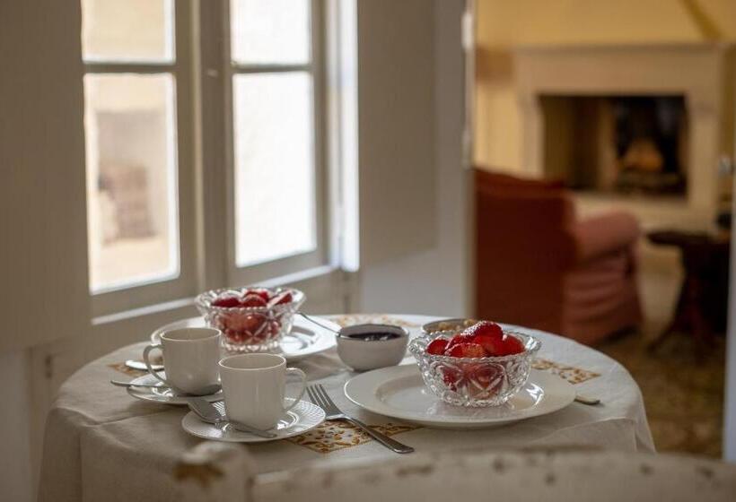 חדר דלוקס לשלושה, Palazzo Garzia   Dimora Storica