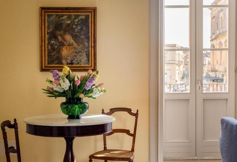 חדר סטנדרט עם מיטת קינג, Palazzo Garzia   Dimora Storica