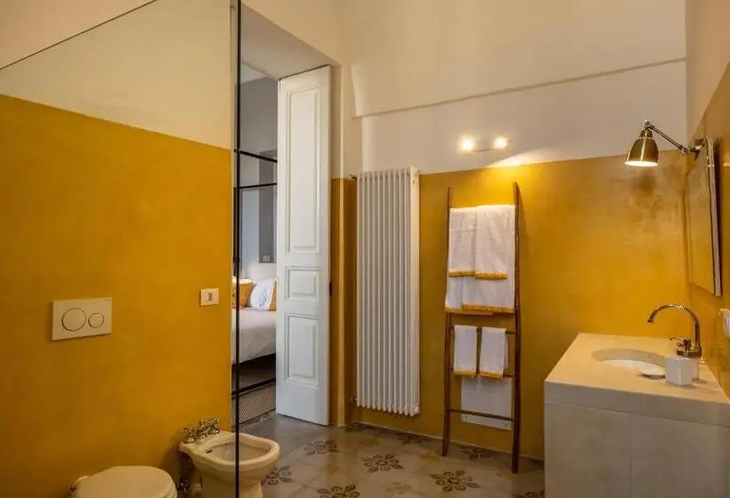 バルコニー付きデラックスルーム, Palazzo Garzia Dimora Storica