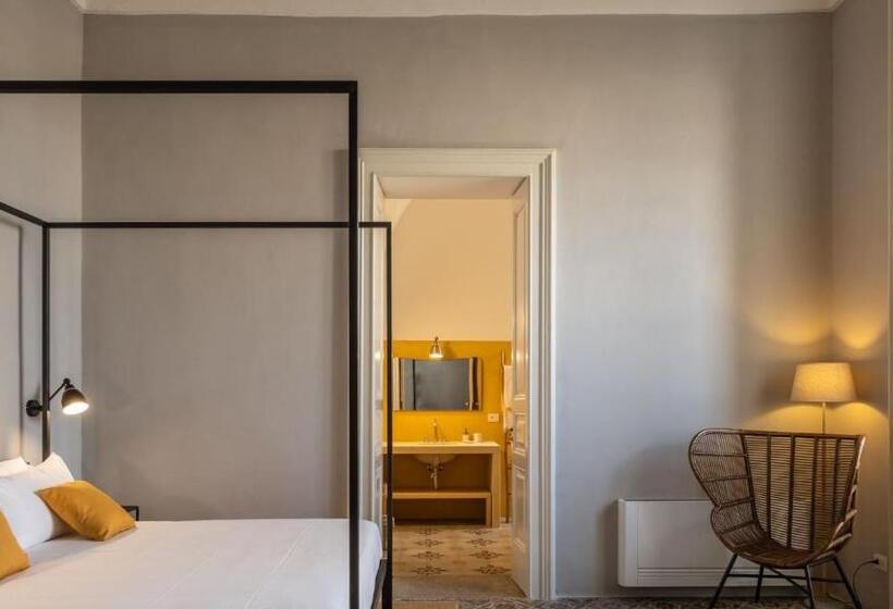 חדר דלוקס עם מרפסת, Palazzo Garzia   Dimora Storica