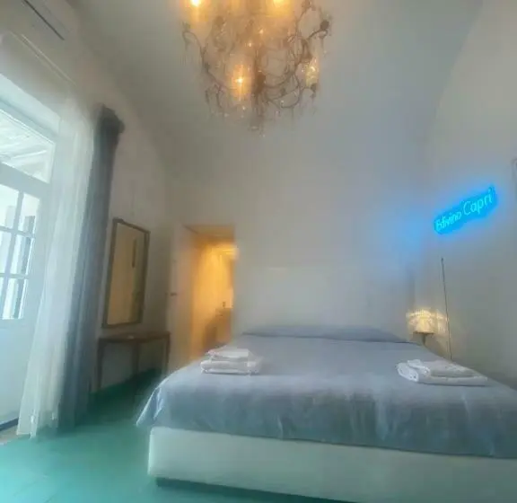 اتاق استاندارد, Suites Edivino Design Capri