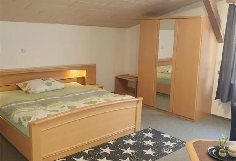 Perhehuone, Landhotel Heidkrug