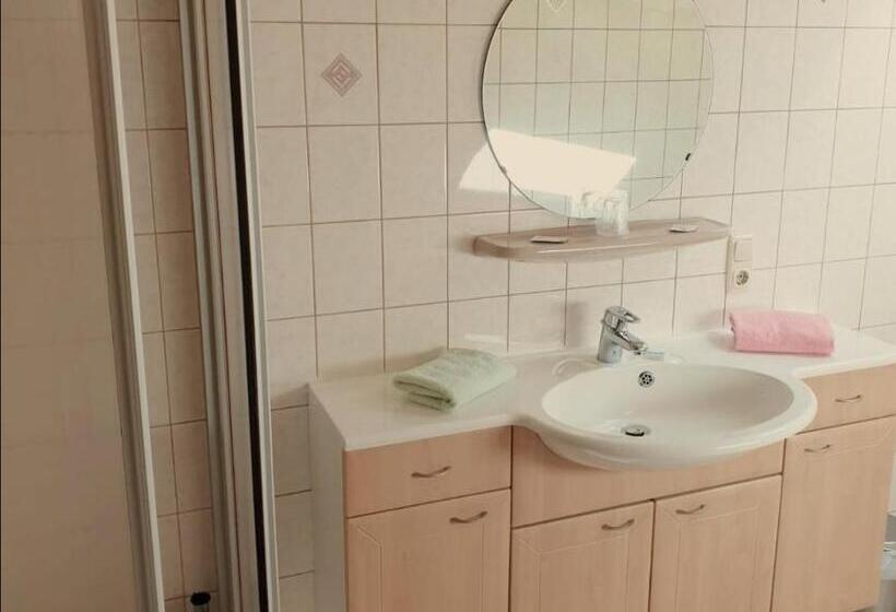 家庭间, Landhotel Heidkrug