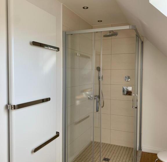 스탠다드 룸, Die Weinsiedelei