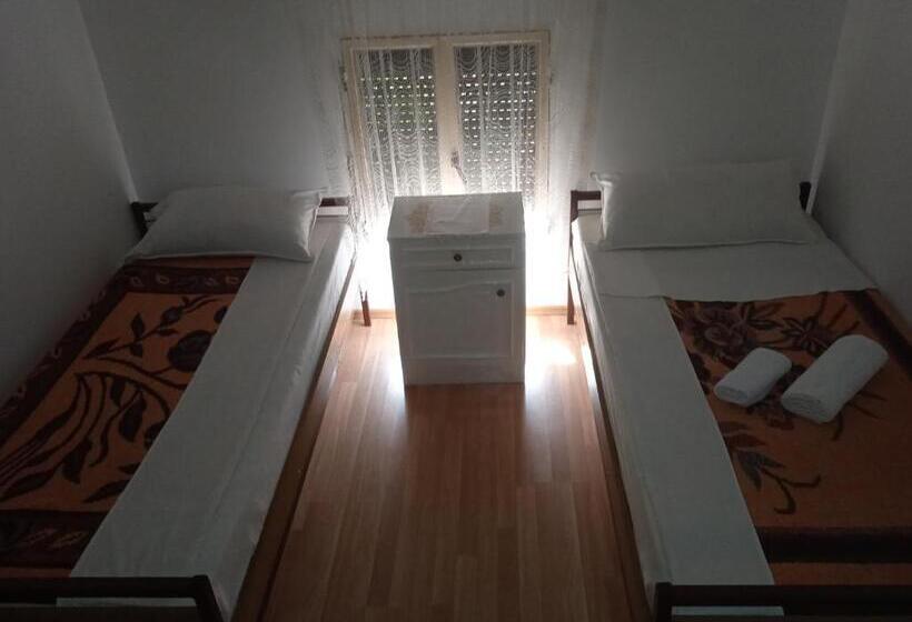 기본룸, Hostel Vera   Airport Podgorica