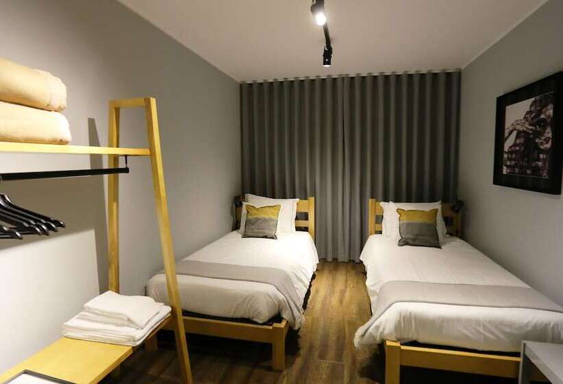 اتاق استاندارد با سرویس بهداشتی مشترک, Hi Setubal Pousada De Juventude Hostel