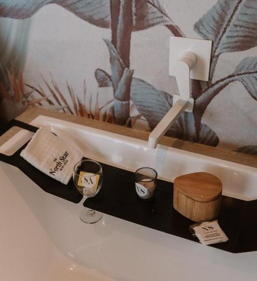 Люкс Superior Вид на Море, North Star Micro