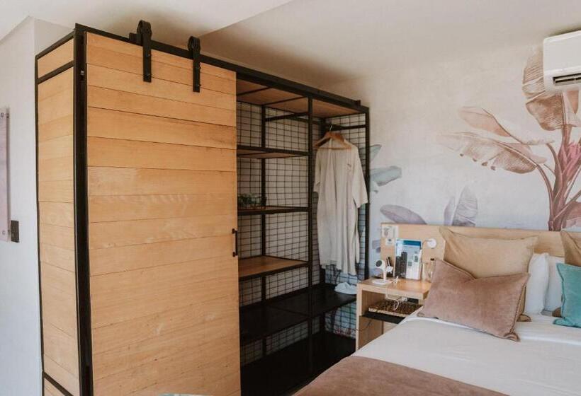 Люкс Superior Вид на Море, North Star Micro