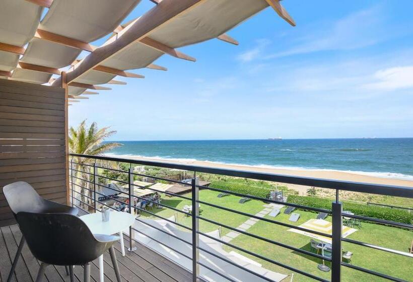 Номер Стандарт Вид на Море, North Star Micro