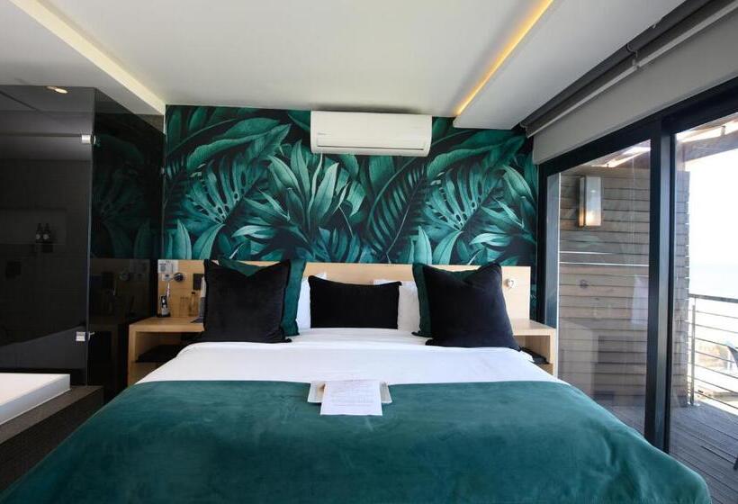 Номер Стандарт Вид на Море, North Star Micro