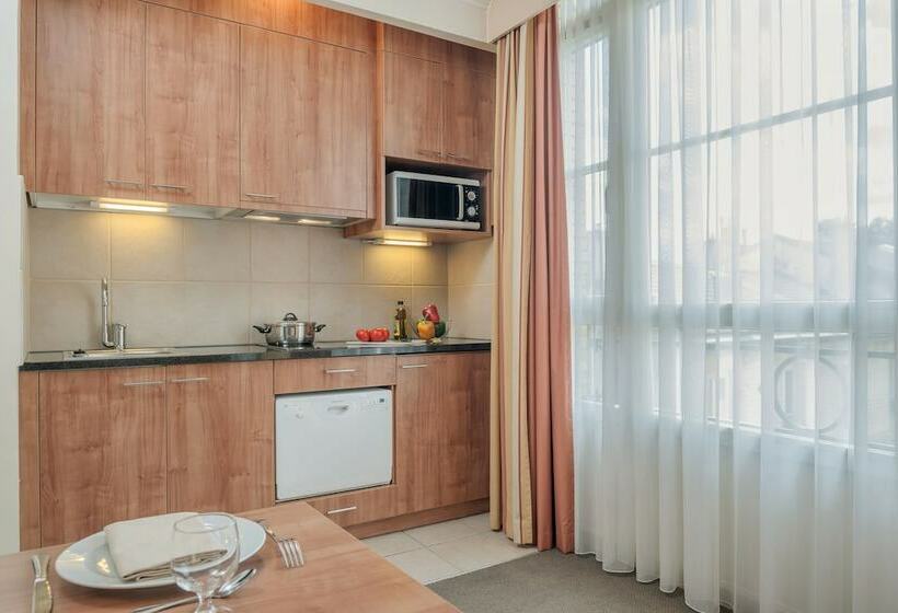 Студия Deluxe, Citadines Saintgermaindespres Paris