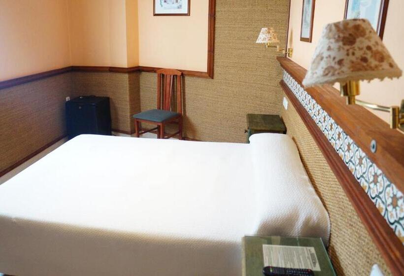 标准间, Hostal La Conileña
