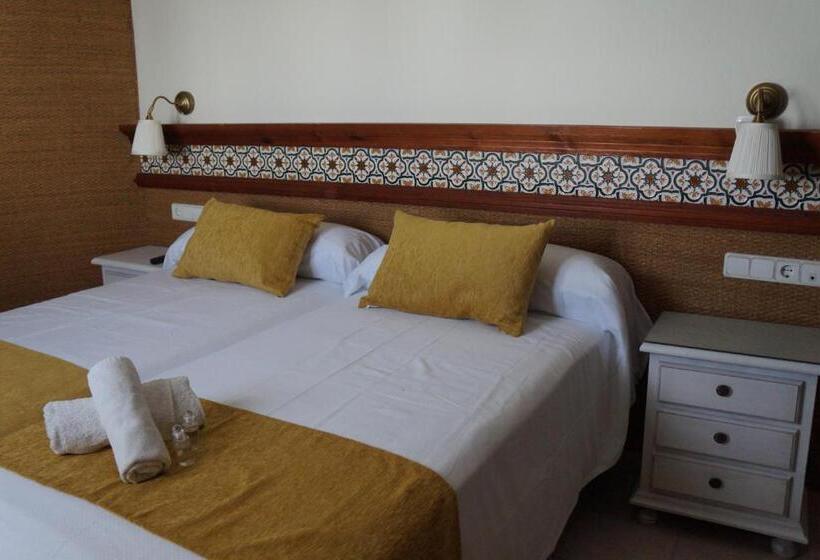带大床的标准间, Hostal La Conileña