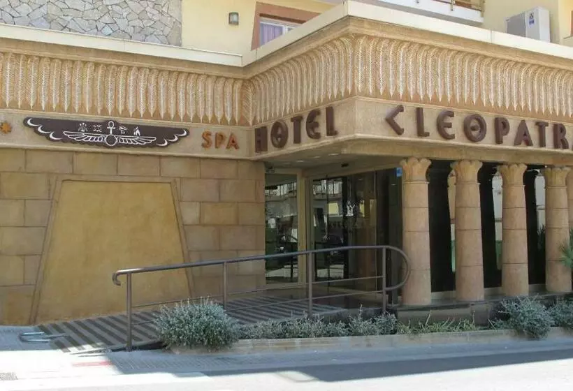 Chambre Triple Standard, Cleopatra Spa