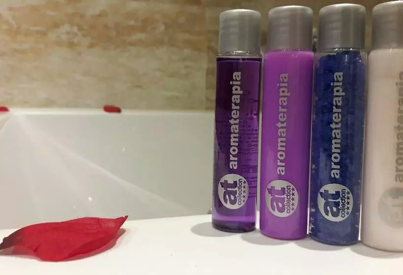 Chambre Familiale, Cleopatra Spa