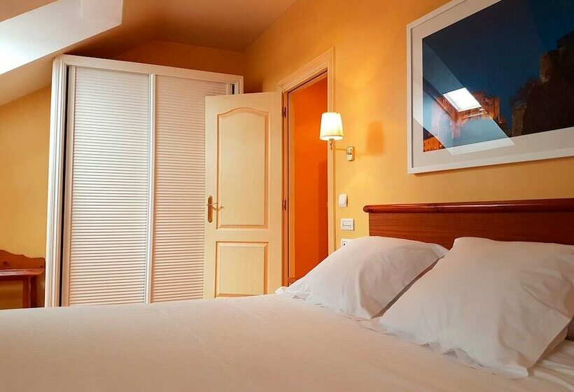 اتاق استاندارد, Faro De San Vicente