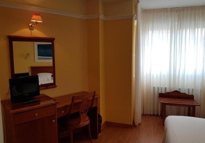 اتاق استاندارد, Faro De San Vicente